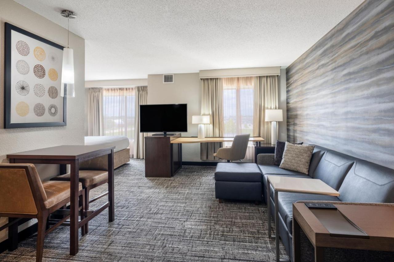 Residence Inn By Marriott Bloomington Exterior photo