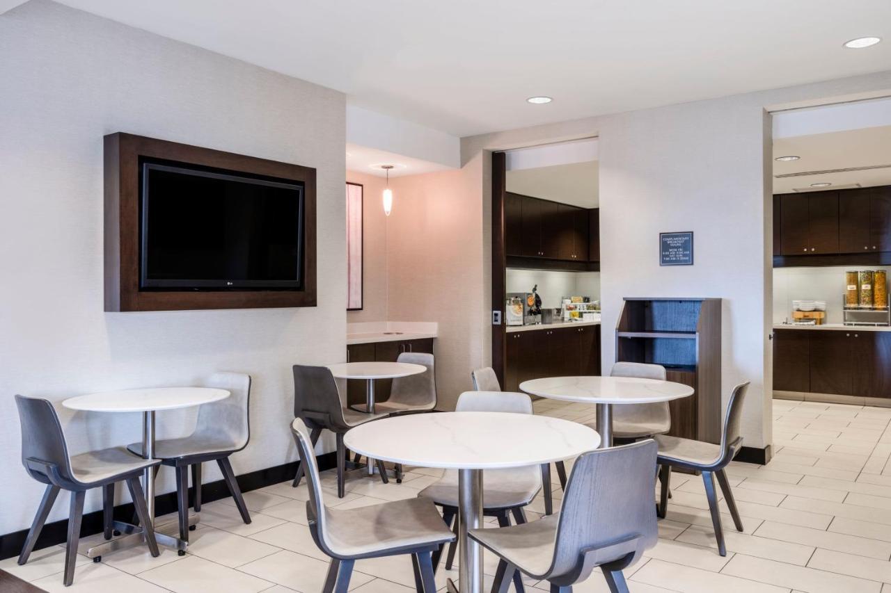 Residence Inn By Marriott Bloomington Exterior photo